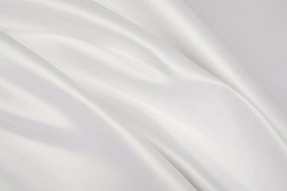 Satin pour robes de mariée - blanc 170 g/m²