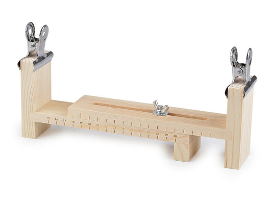 Attēls ar Koka stelles aproču aušanai – pieejams Šarlotes audumi