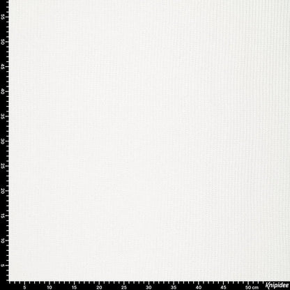 Image de maille en coton blanche 500 g/m² – disponible chez Šarlotes audumi