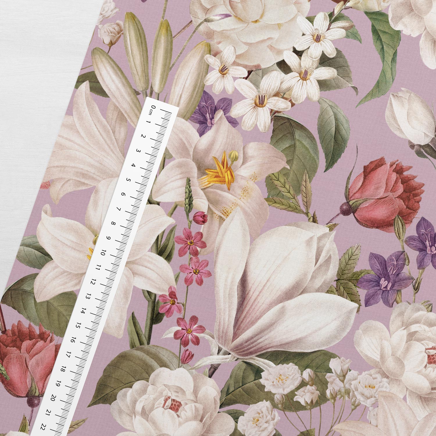 Attēls ar Kokvilnas cilpiņtrikotāža - maiga ziedu elegance 250 g/m² – pieejams Šarlotes audumi