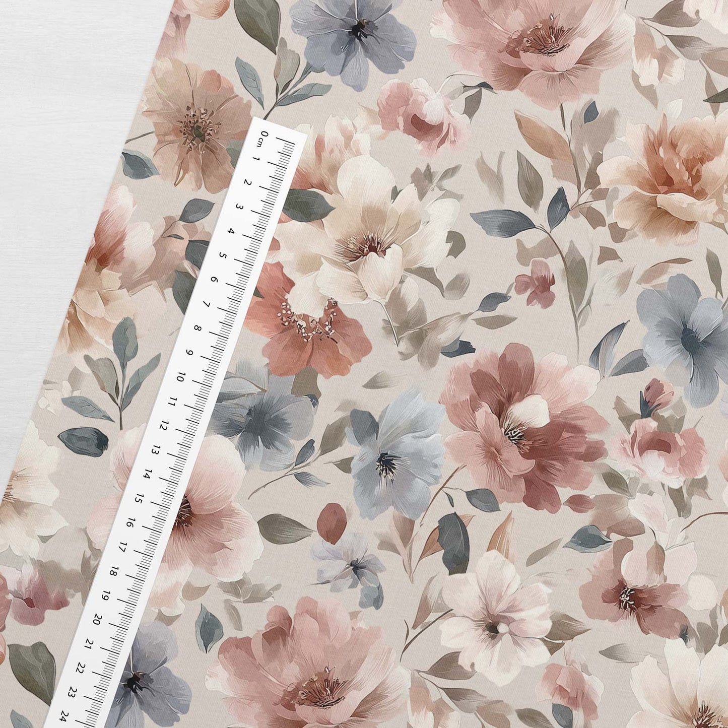 Attēls ar Kokvilnas cilpiņtrikotāža - ziedu harmonija 250 g/m² – pieejams Šarlotes audumi