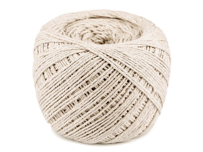 alt
Image avec corde de macramé en coton 2–2,5 mm|de différentes teintes – disponible chez Šarlotes audumi