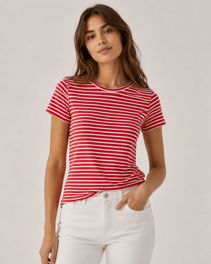 Image de jersey en coton à rayures rouges 220 g/m² – disponible chez Šarlotes audumi