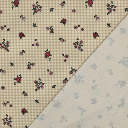 Image de jersey en coton - petits motifs floraux sur fond à carreaux 220 g/m² (cert. GOTS) – disponible chez Šarlotes audumi