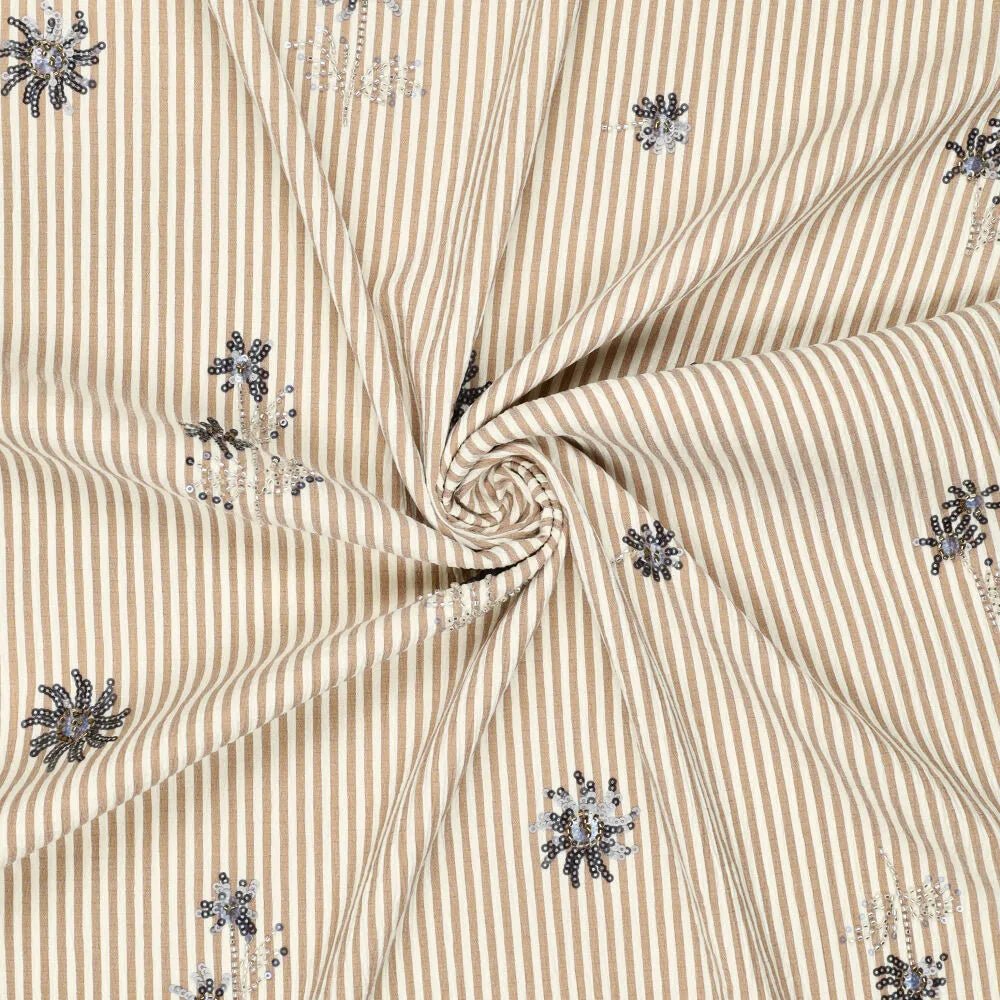 Image d’un tissu pour chemise avec élasthanne - rayé beige avec perles brodées 135 g/m² – disponible chez Šarlotes audumi