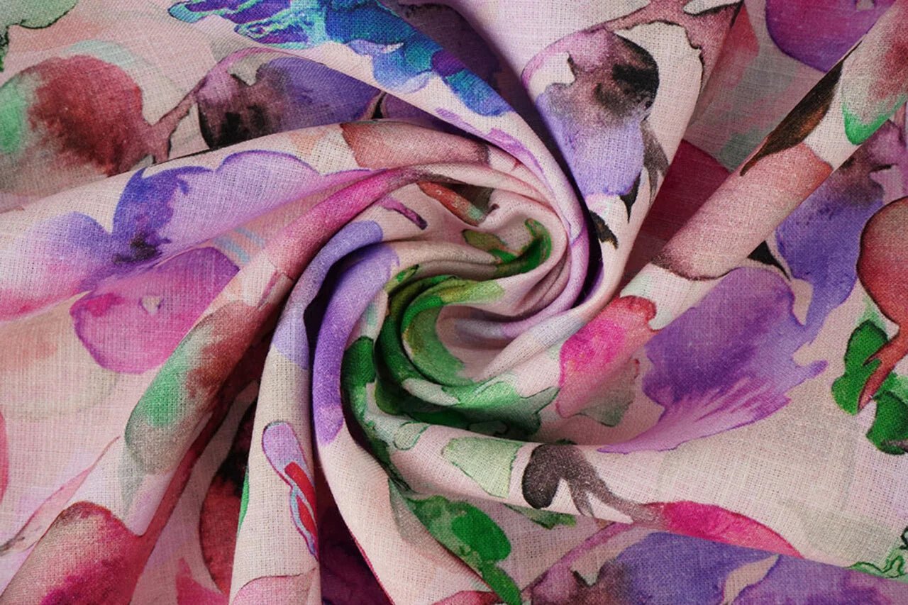 Attēls ar Lina un kokvilnas audums ar ziedu rakstu 170 g/m² – pieejams Šarlotes audumi