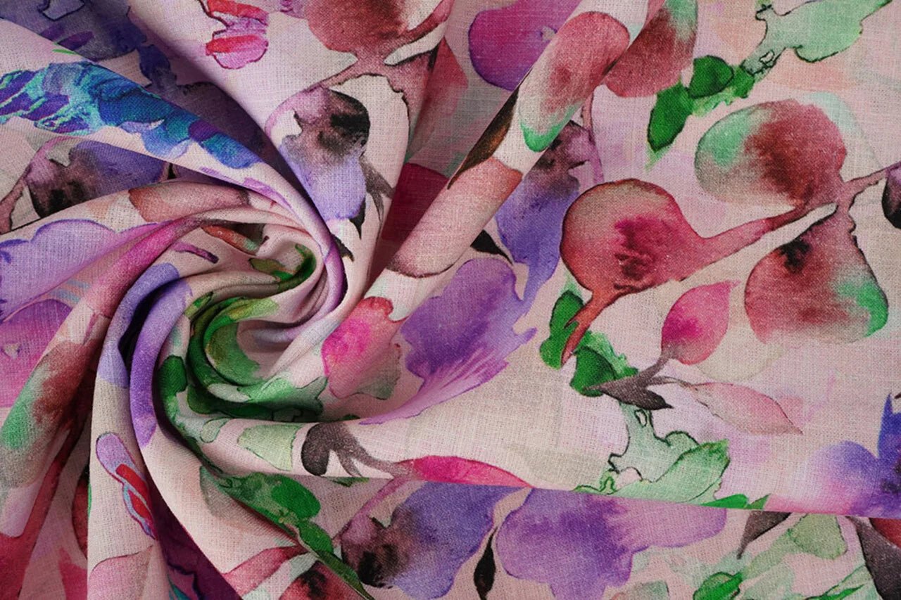 Attēls ar Lina un kokvilnas audums ar ziedu rakstu 170 g/m² – pieejams Šarlotes audumi