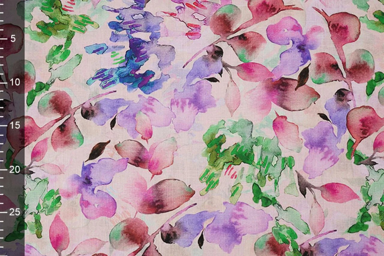 Attēls ar Lina un kokvilnas audums ar ziedu rakstu 170 g/m² – pieejams Šarlotes audumi