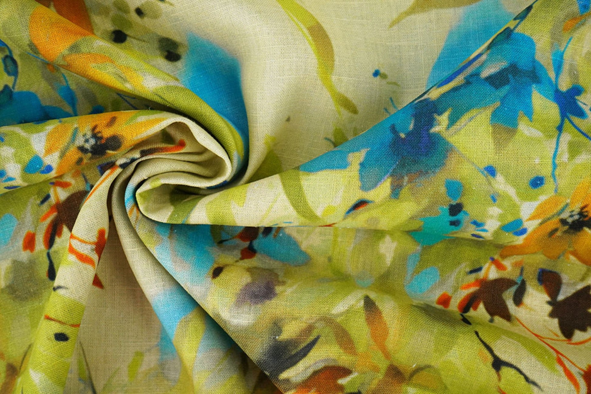 Image avec lin et coton - motif floral 170 g/m² | tissu léger et respirant pour vêtements et maison – disponible chez Šarlotes audumi