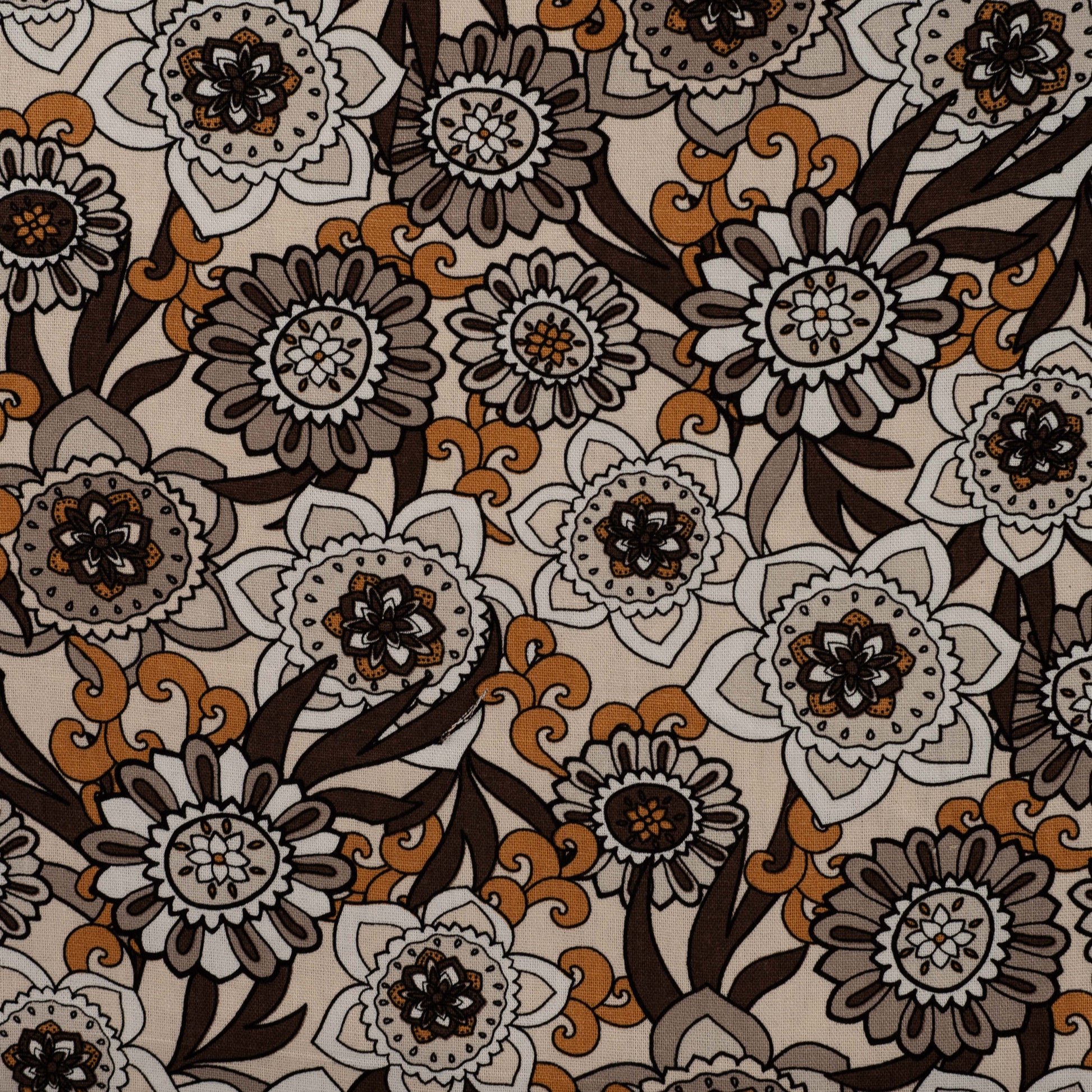Image de lin avec viscose, motif floral vintage – disponible en ligne chez Šarlotes audumi