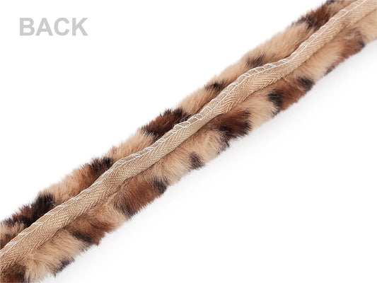 Attēls mit Kunstfellband mit Tiermuster – 2,5 cm, 1 Meter – online erhältlich bei Šarlotes audumi