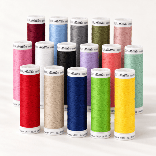 Mettler SERAFLEX® elastische Nähfäden, 130 m – online bei Šarlotes audumi erhältlich