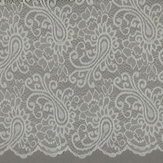 Image de tissu en dentelle - blanc chaud 130 g/m² – disponible chez Šarlotes audumi