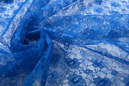 Tissu en dentelle fin - fleurs de bleuet 75 g/m²