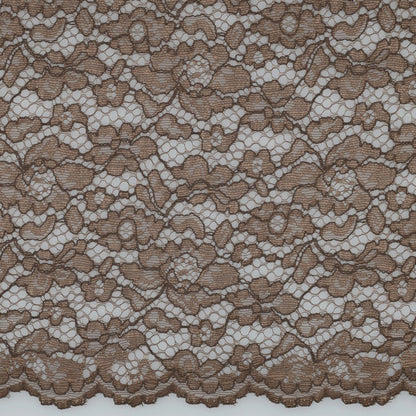 Image de tissu dentelle - teinte chocolat 130 g/m² – disponible chez Šarlotes audumi