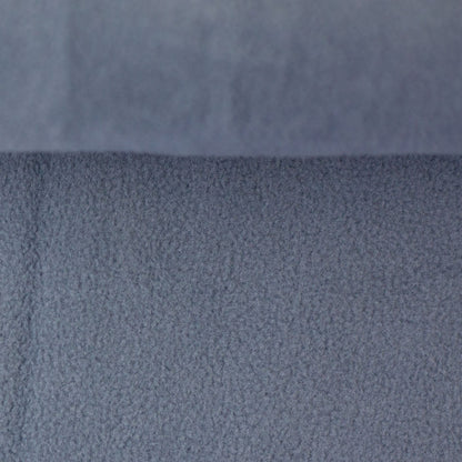 Bild mit Mikrofleece – weicher Fleece-Stoff für Kleidung, blaugrau – online erhältlich bei Šarlotes audumi