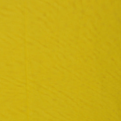Image de tulle doux jaune 38 g/m² – disponible chez Šarlotes audumi