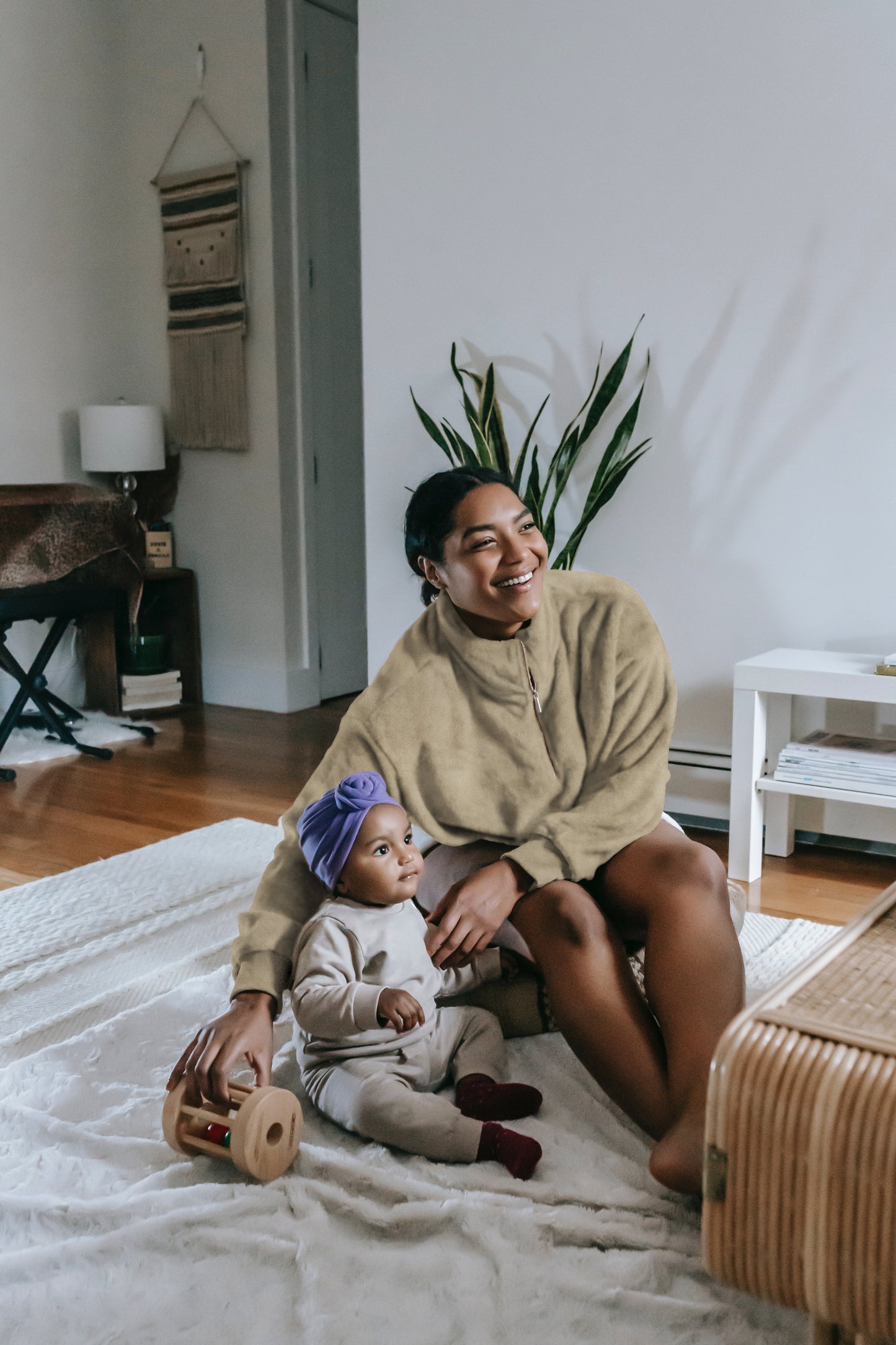 Attēls ar Minky flīss(gludais) - pelēks 260 g/m² – pieejams Šarlotes audumi