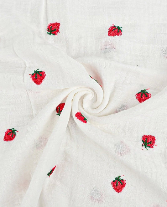 Attēls ar Muslīns ar izšuvumu - zemenes 130 g/m² – pieejams Šarlotes audumi