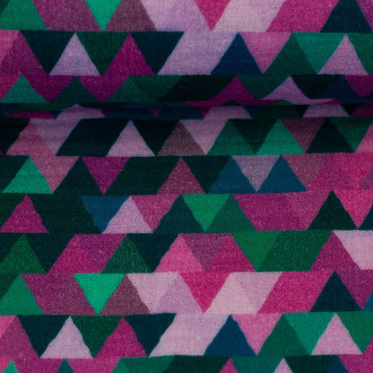 Image de mousseline - triangles colorés 130 g/m² – disponible chez Šarlotes audumi