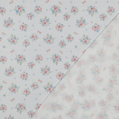 Image de mousseline - fleurettes et rubans 120 g/m² – disponible chez Šarlotes audumi