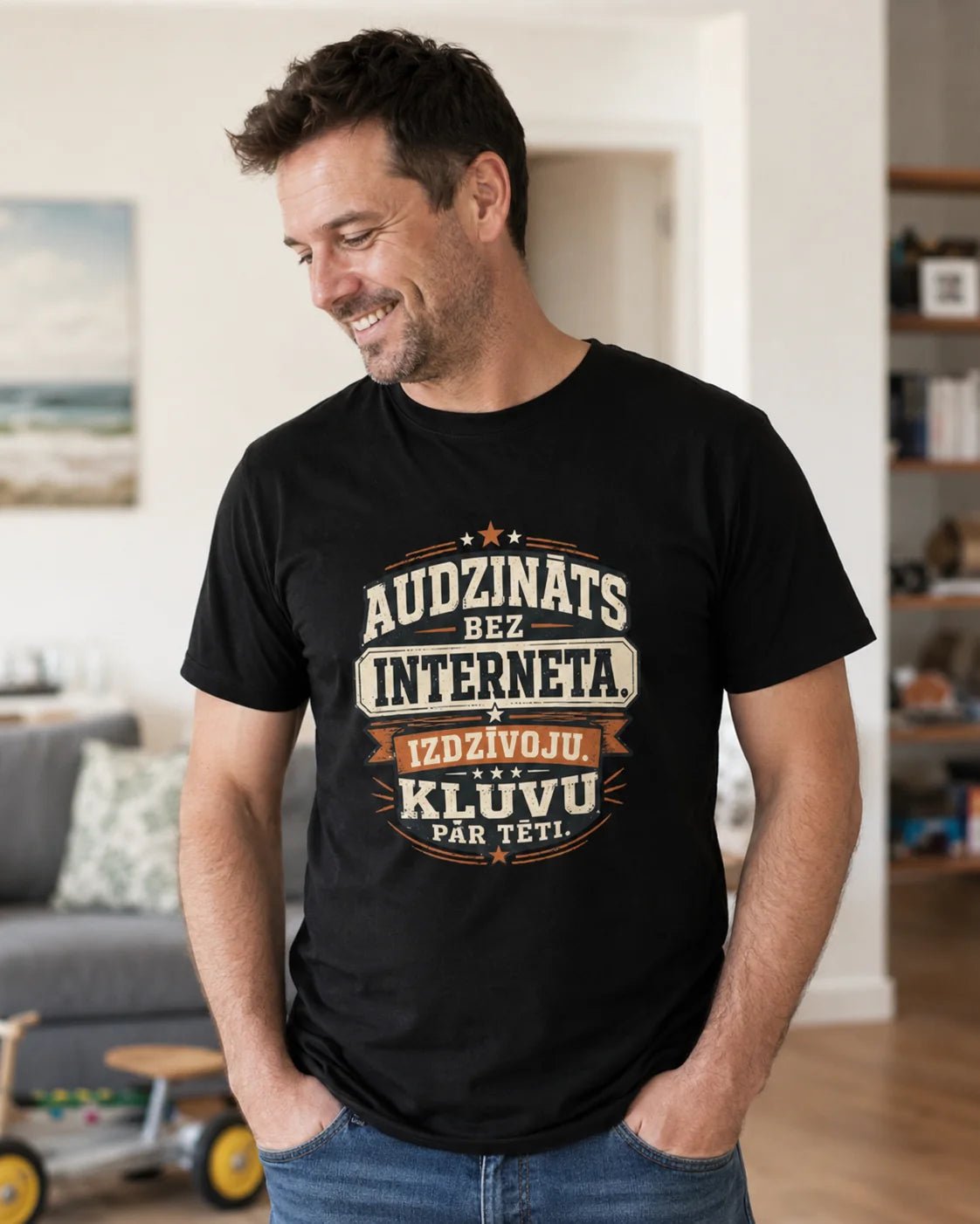Image d’un T-shirt en coton bio « Élevé sans internet. J’ai survécu. Je suis devenu papa. » – disponible en ligne chez Šarlotes audumi