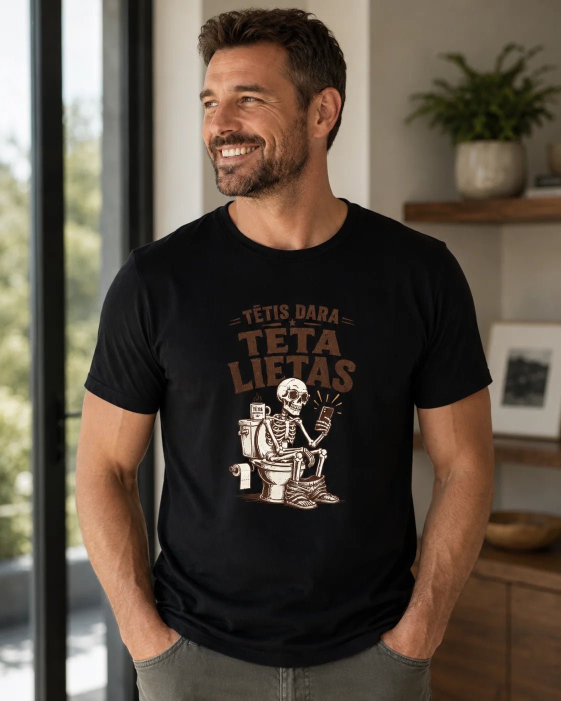 Image d’un T-shirt en coton biologique « Papa fait des trucs de papa » – disponible en ligne chez Tissus Charlotte