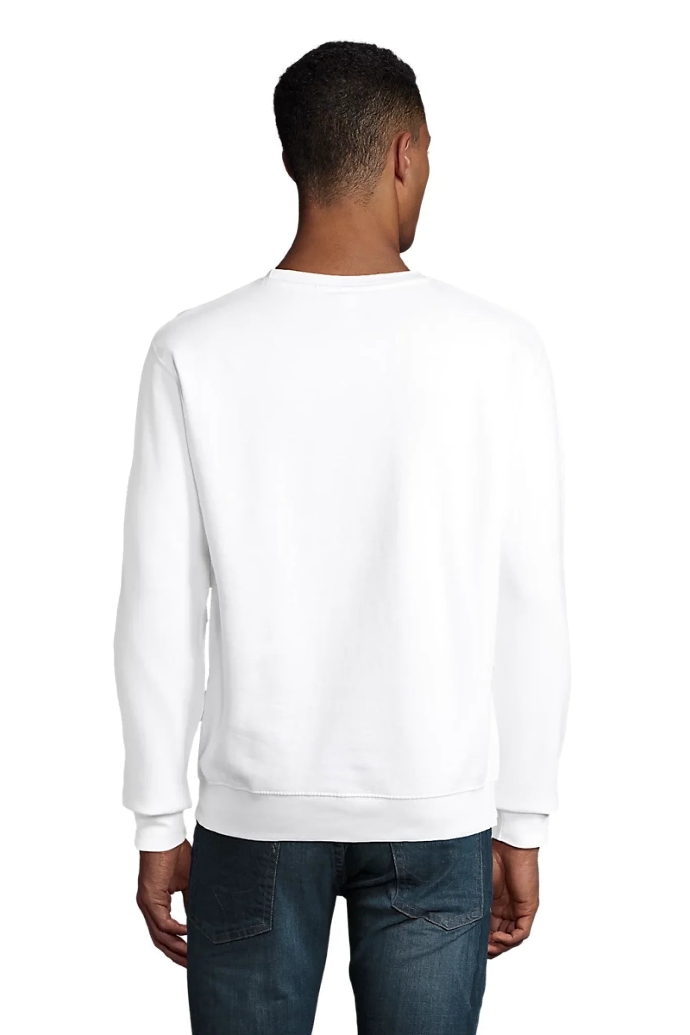 Image de pull personnalisé avec votre design – disponible en ligne Šarlotes audumi