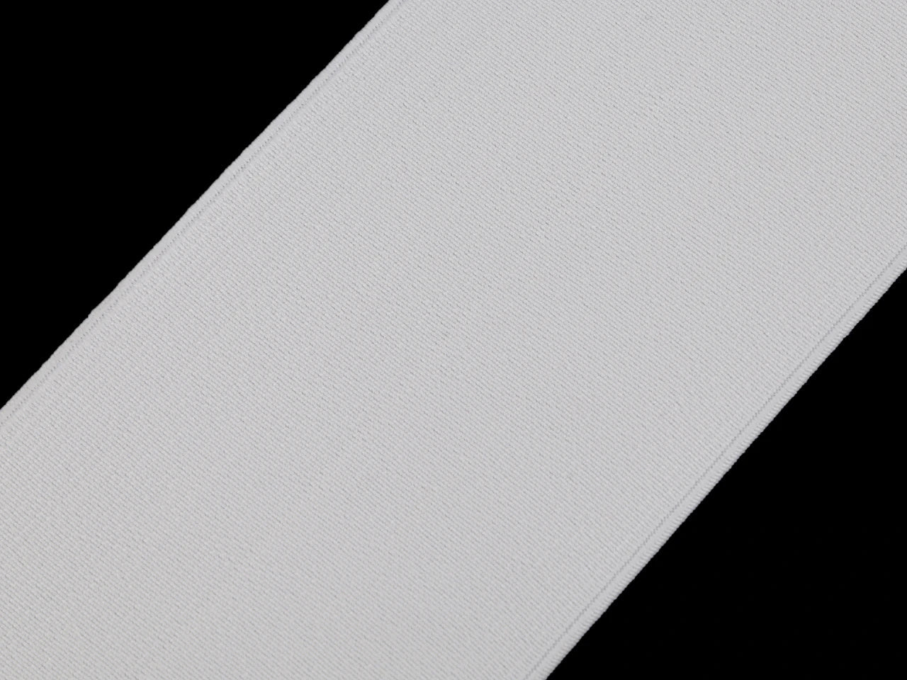 Bild von flachem Gummiband 8 cm – schwarz, online erhältlich bei Šarlotes audumi