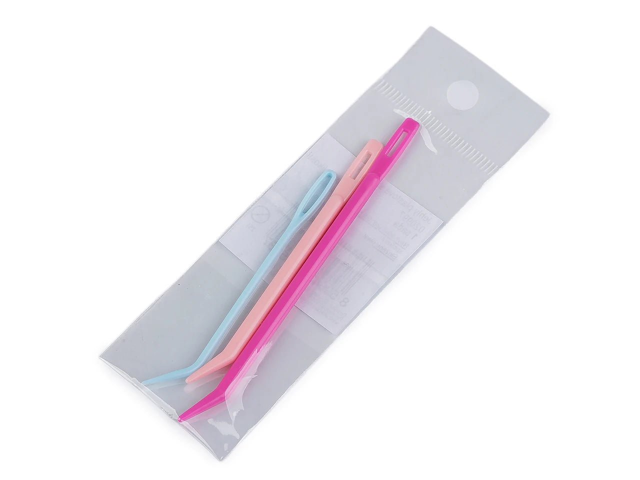 Aiguilles en plastique à bout recourbé, 3 pièces (tailles assorties) – disponibles chez Šarlotes audumi
