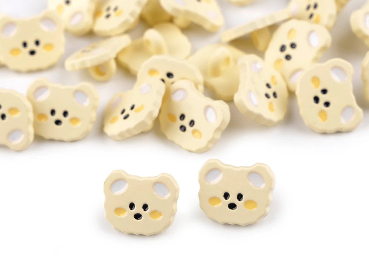 Attēls ar Pogas uz kājiņas 15 mm kaķīši|dažādu toņu – pieejams Šarlotes audumi