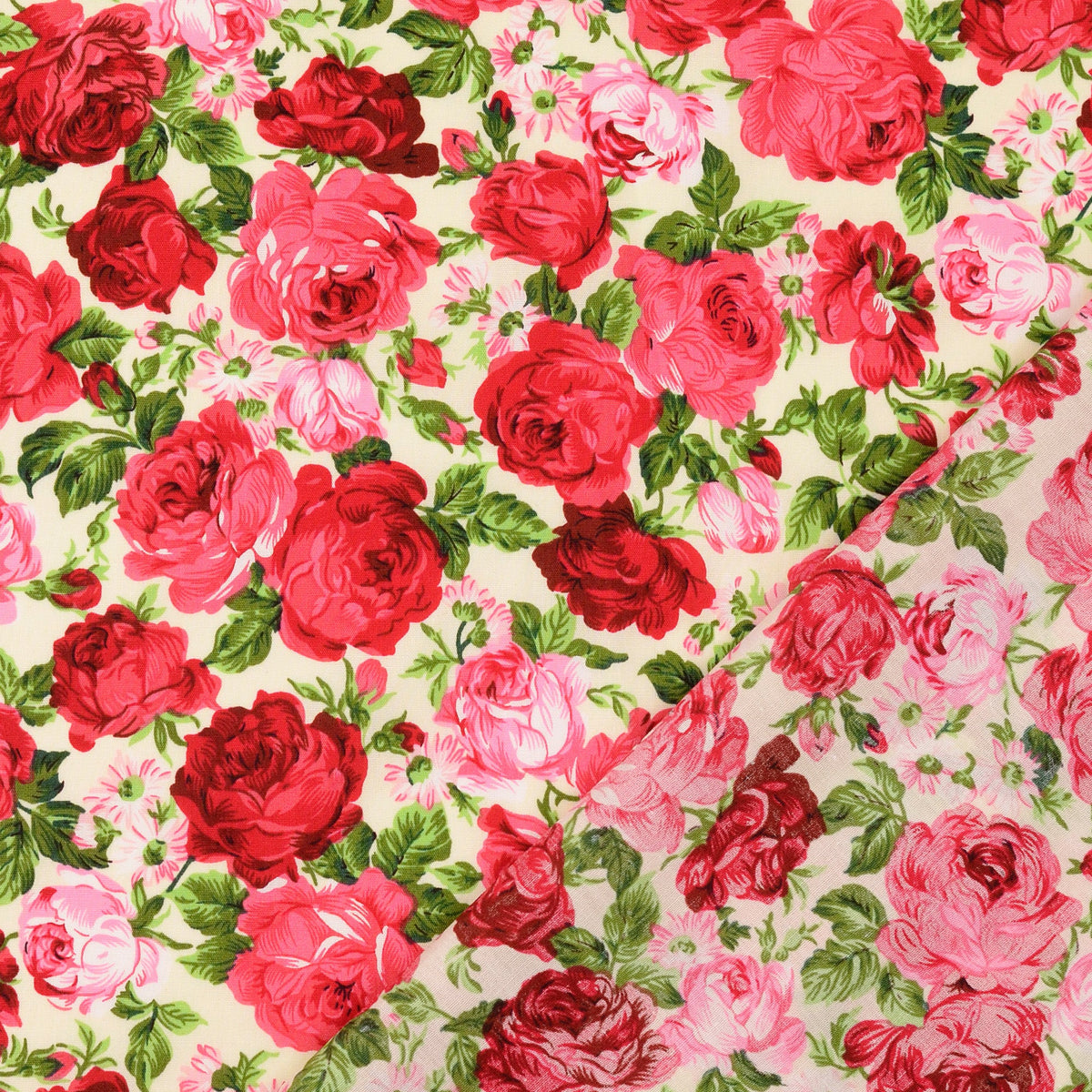 Bild mit Premium-100-%-Baumwollstoff – Rosen, online erhältlich bei Šarlotes audumi