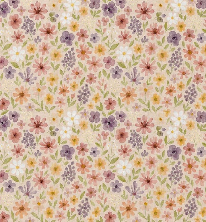 Attēls ar Premium 100% kokvilnas audums - smalkas puķītes uz bēša fona 115 g/m² – pieejams Šarlotes audumi