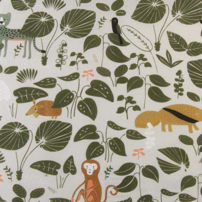 Tissu premium 100 % coton - feuilles tropicales vertes avec animaux 115 g/m²