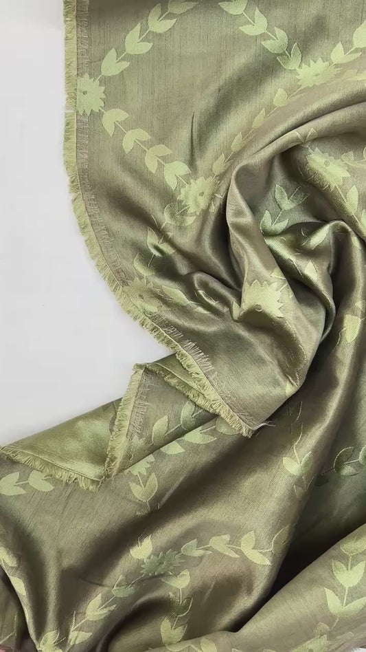 100% Silk Jacquard - Green Leaf Motif 105 g/m²