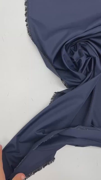 Tissu italien en polyamide et soie - bleu 100 g/m²