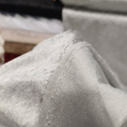 Velours à effet froissé - argent 160 g/m²