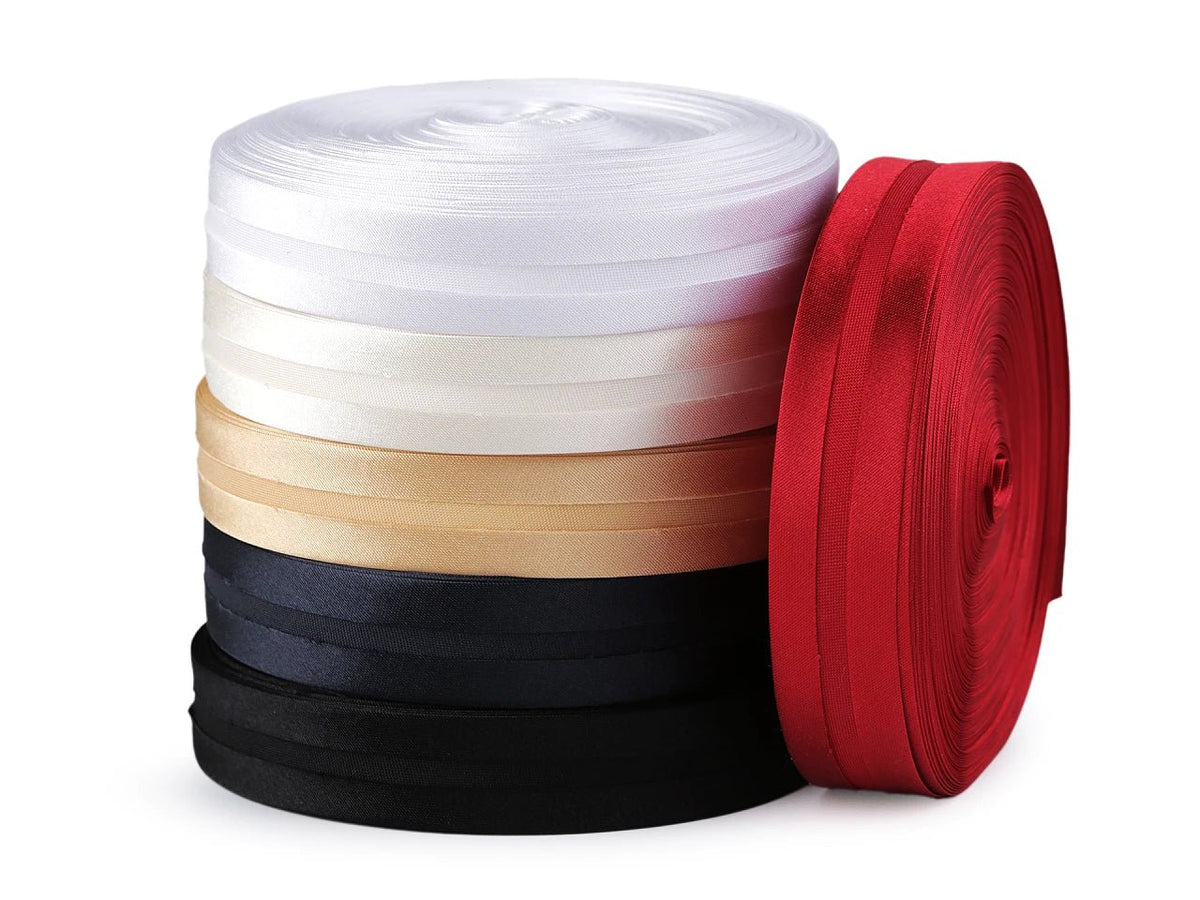 Bild von Satin-Schrägband 20 mm – online erhältlich bei Šarlotes audumi