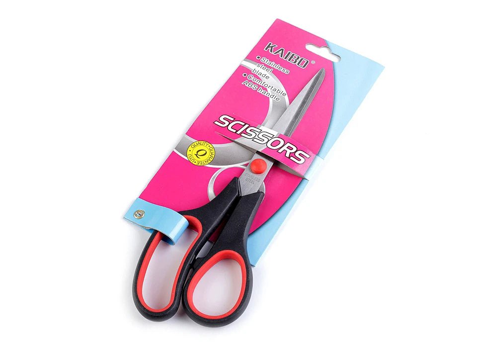 Image avec ✂️ Ciseaux 21 cm (couleurs assorties) – disponible chez Šarlotes audumi