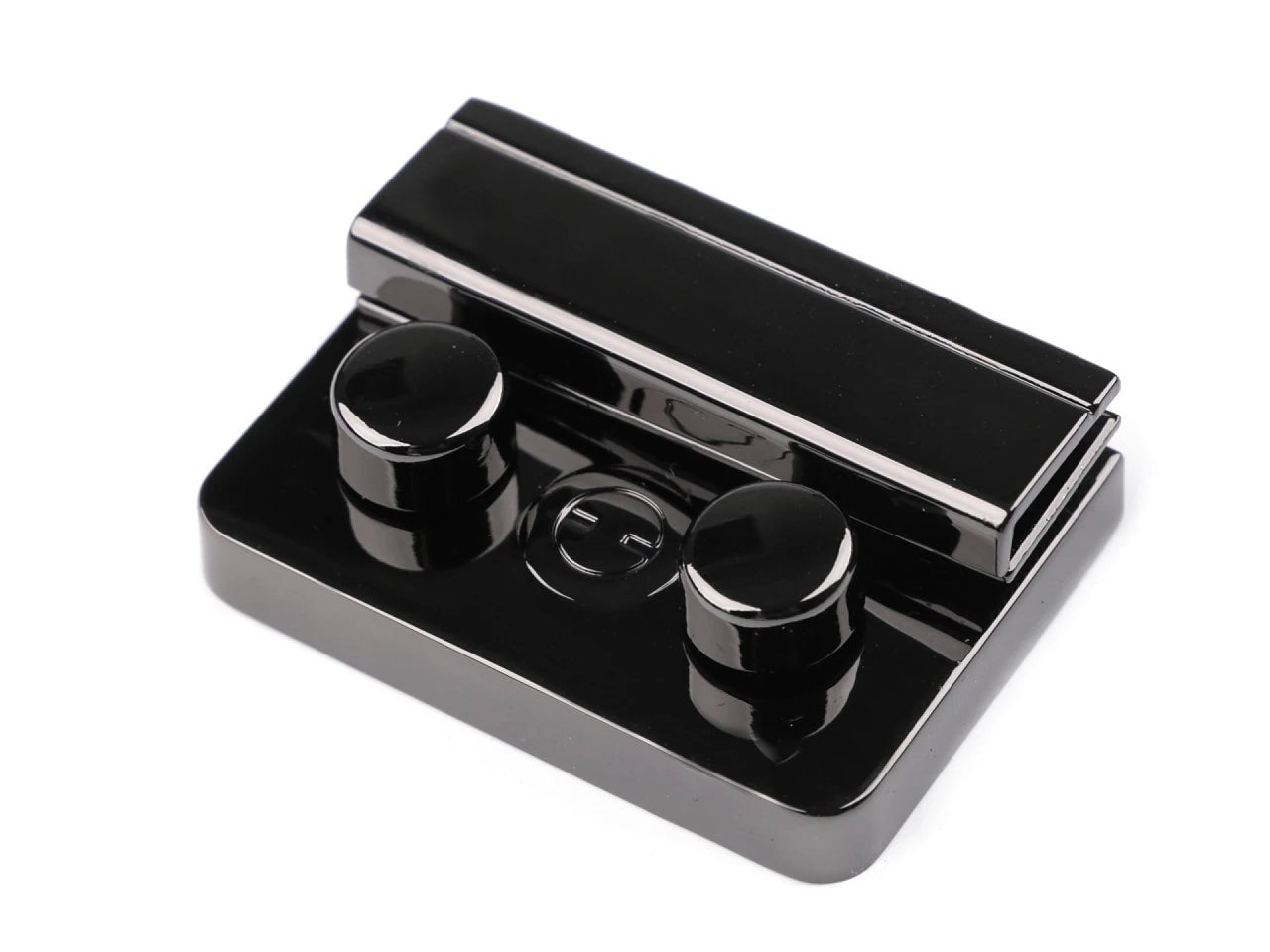 Attēls ar Somu aizdare (lock) 32x46 mm – pieejams Šarlotes audumi