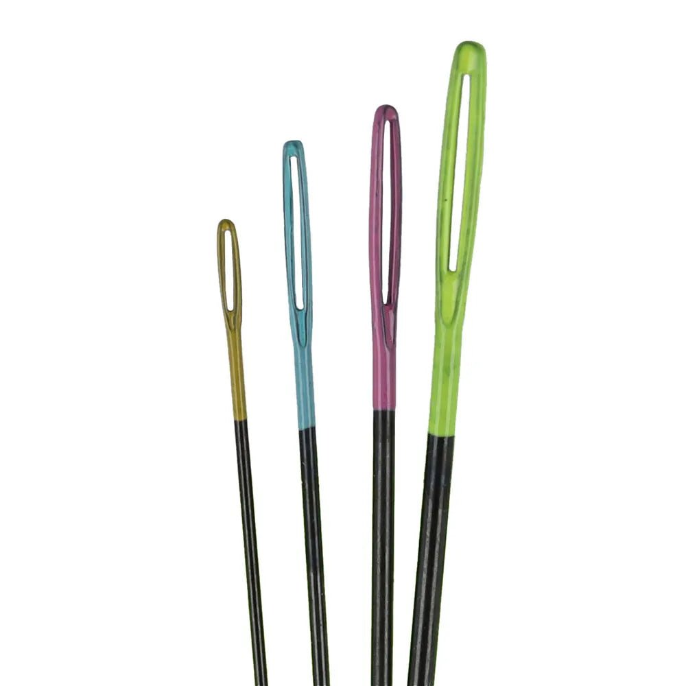 Image d’aiguilles à coudre Pony Black Tapestry Needles — chas colorés, taille 22–28, disponible chez Šarlotes audumi
