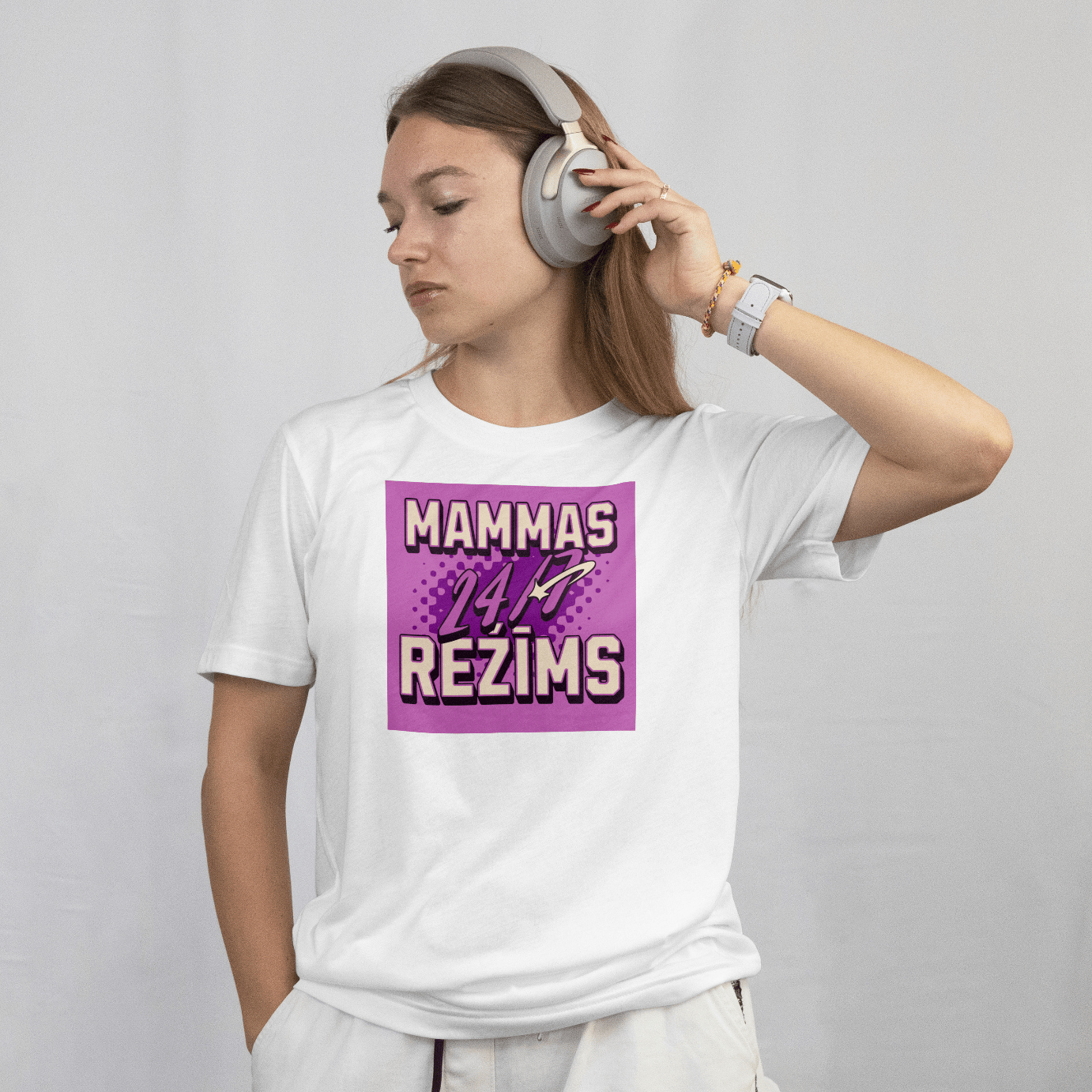 Attēls ar T - krekls "Mamma 24/7" | Lieliska dāvana mammai – pieejams Šarlotes audumi