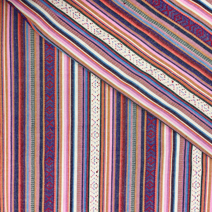 Tissu à motif traditionnel - tons rose clair 200 g/m²
