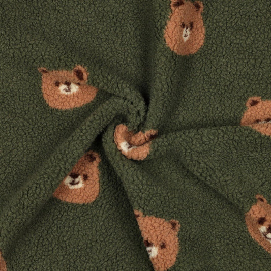 Bild mit Teddy-Fleece-Bären auf Dunkelgrün – online erhältlich bei Šarlotes audumi