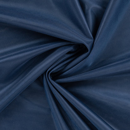 Image du tissu de doublure en maille bleu foncé – disponible en ligne chez Šarlotes audumi