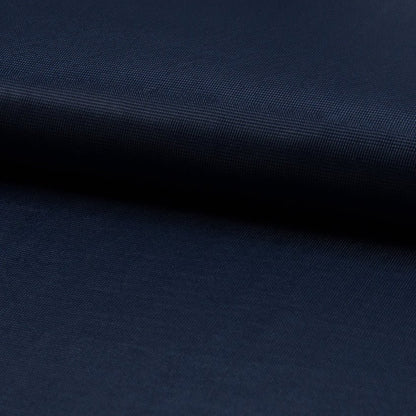 Image avec tissu de doublure en maille bleu foncé, disponible en ligne chez Šarlotes audumi