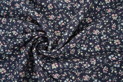 Viscose fabric - delicate flowers 80 g/m² – available at Šarlotes audumi