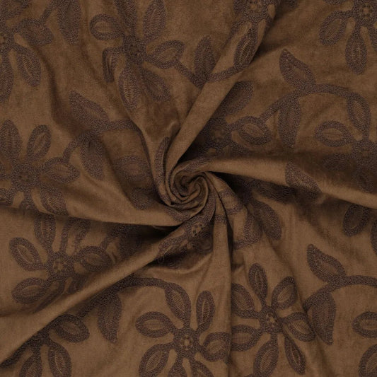 Image du tissu en suédine avec motif floral brodé - brun 310 g/m², disponible chez Šarlotes audumi