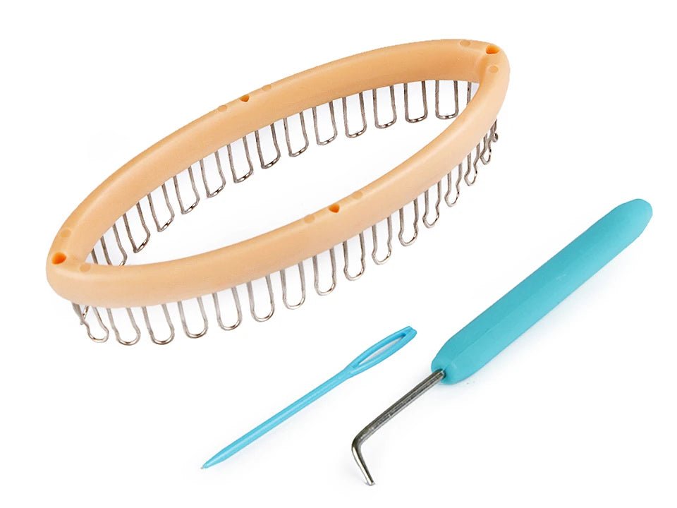 Attēls ar Zeķu adīšanas stelles komplekts (loom) – pieejams Šarlotes audumi