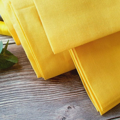 Tissu 100 % coton jaune 125 g/m²